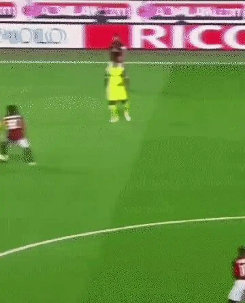 球注意到这 球注意到这