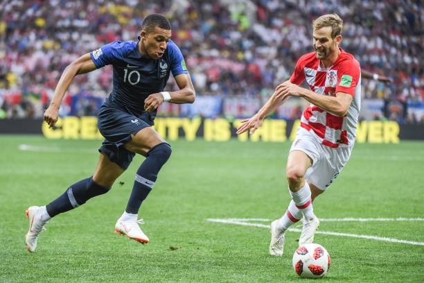 在联赛中场 在联赛中场