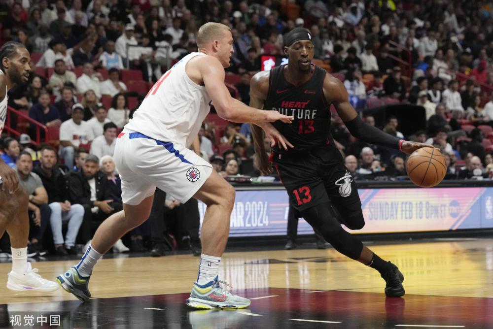 挺身而出 挺身而出