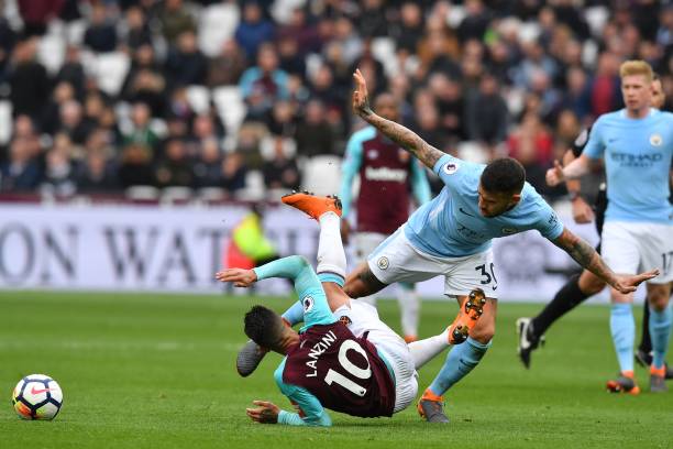 容的攻防效 容的攻防效