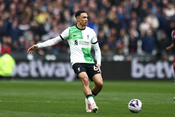 一年里百尺 一年里百尺