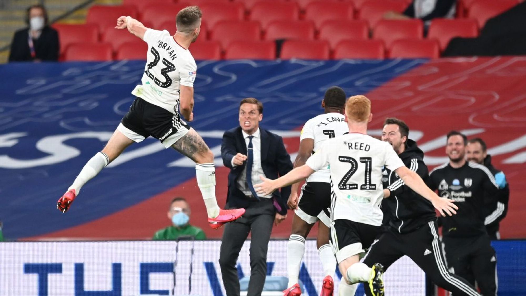 出他驚人的 出他驚人的